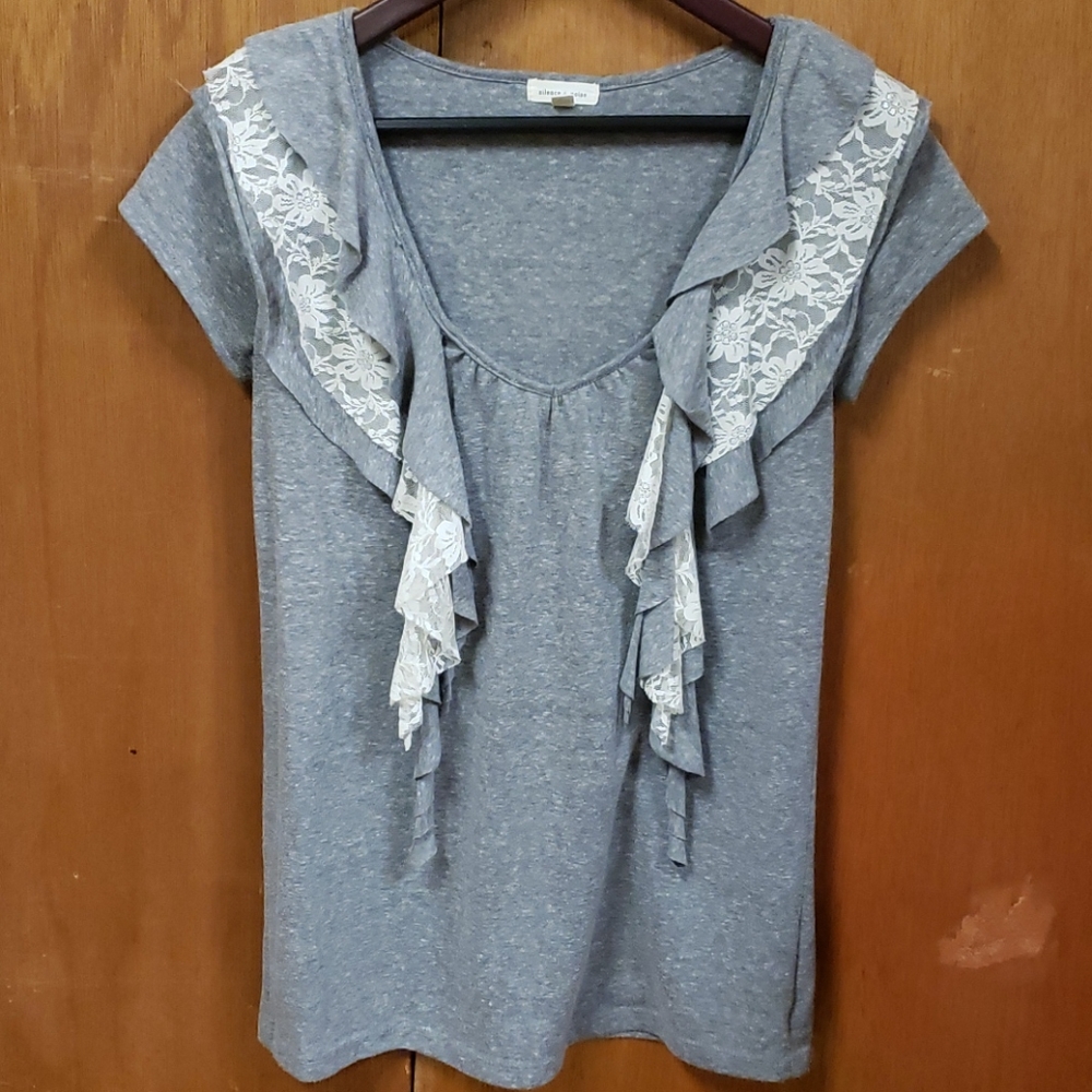 UO silence+noise Lace&Ruffle Tee
